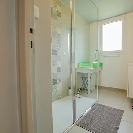 Le Des Deux Familles Chauffour-les-Bailly