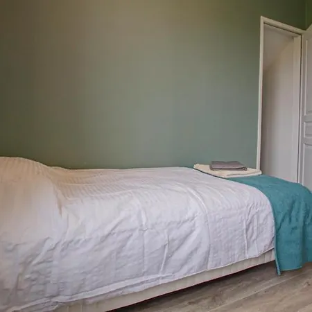 Le Des Deux Familles Holiday home Chauffour-les-Bailly